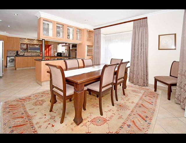 3 BEDROOM FREEHOLD FOR SALE IN CRAIGHALL